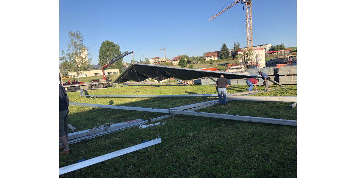 Montage de la cantine